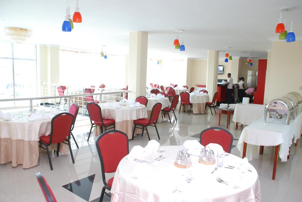 Addis Amba Hotel Багір-Дар Екстер'єр фото