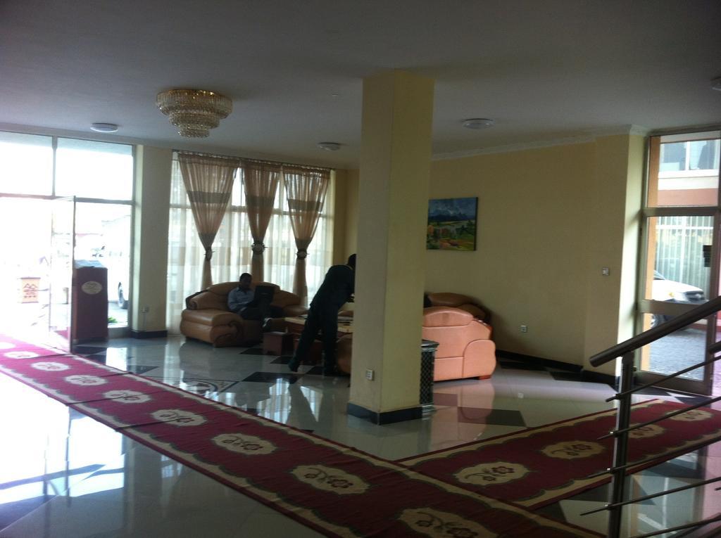 Addis Amba Hotel Багір-Дар Екстер'єр фото