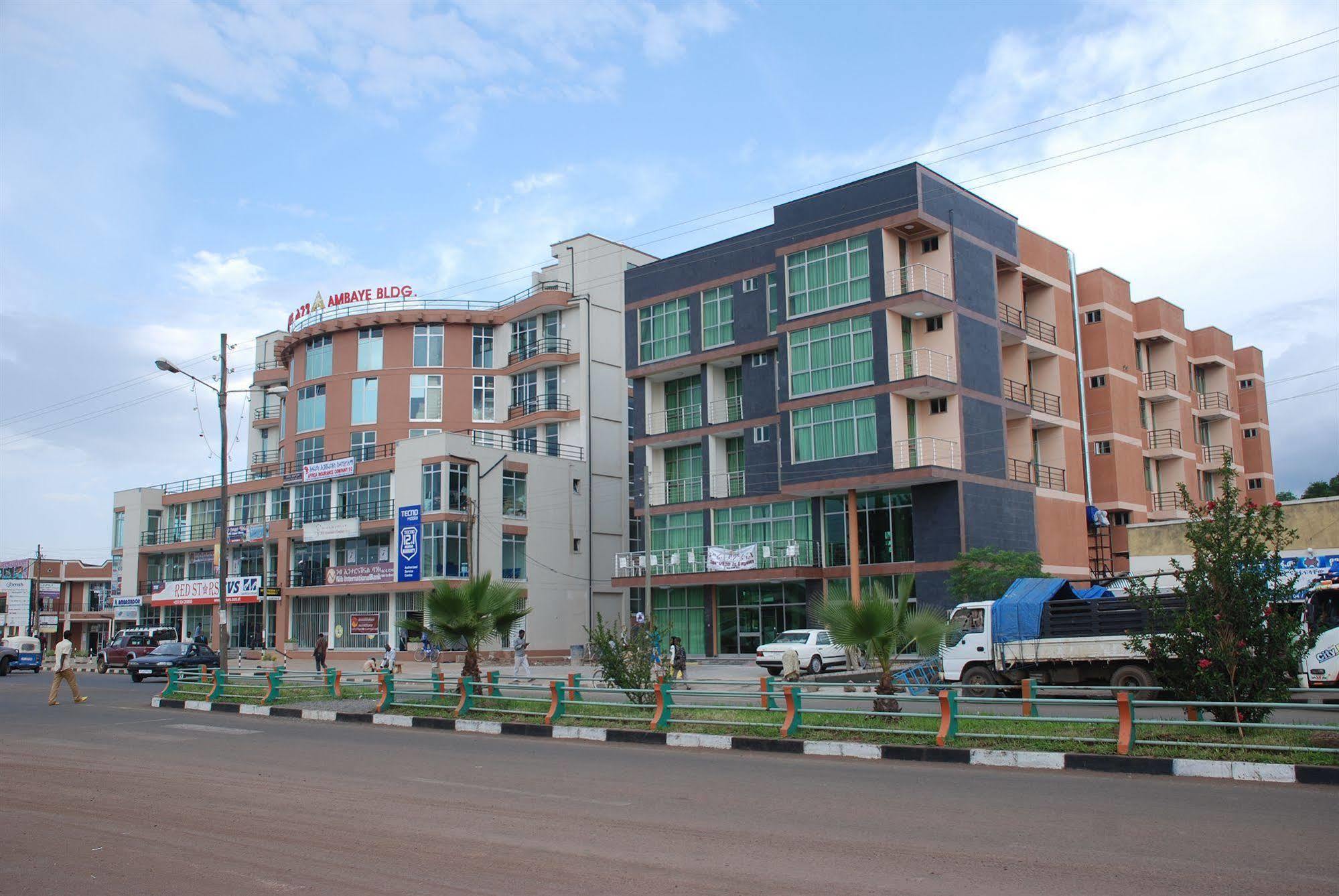 Addis Amba Hotel Багір-Дар Екстер'єр фото