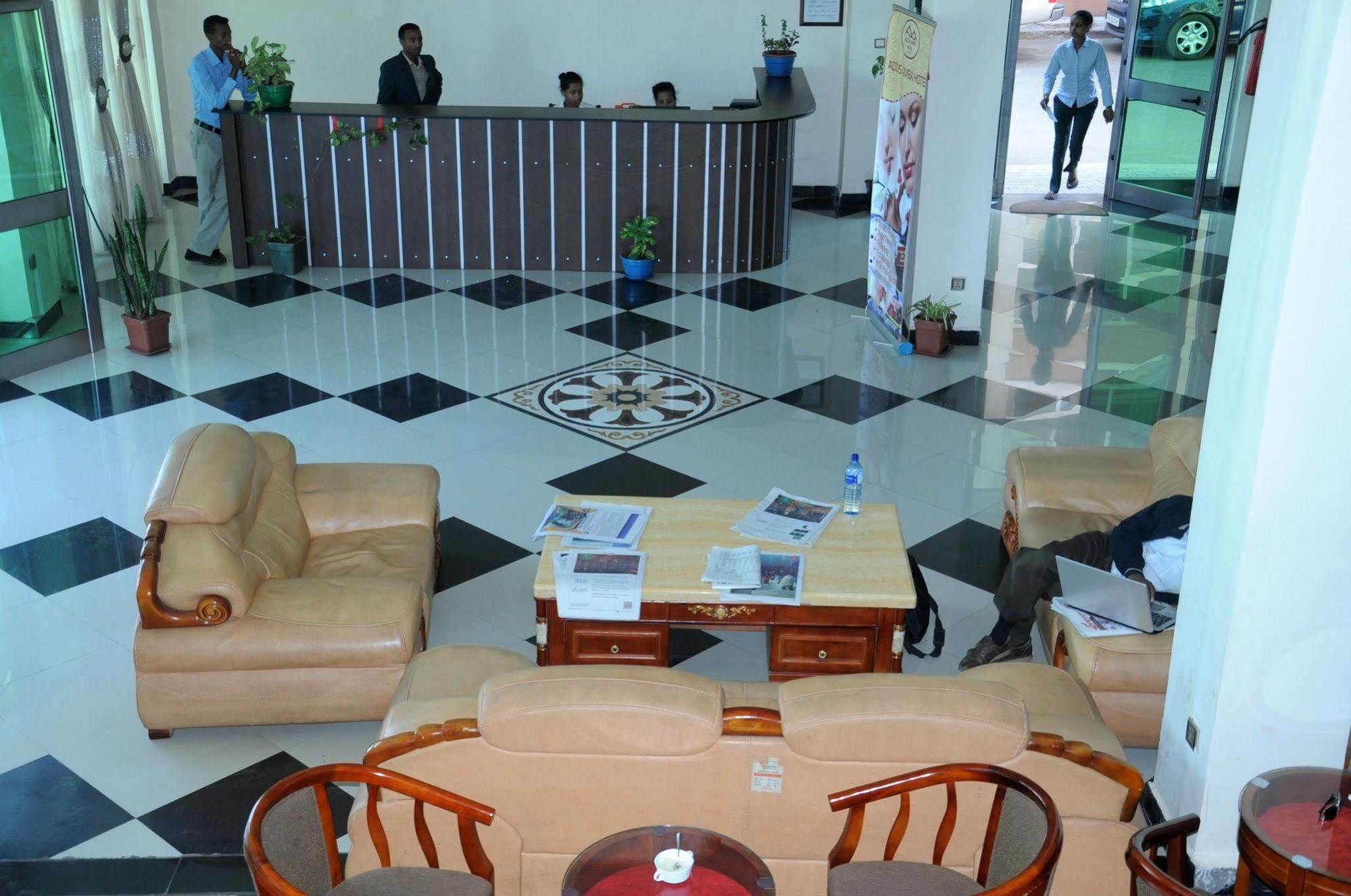 Addis Amba Hotel Багір-Дар Екстер'єр фото