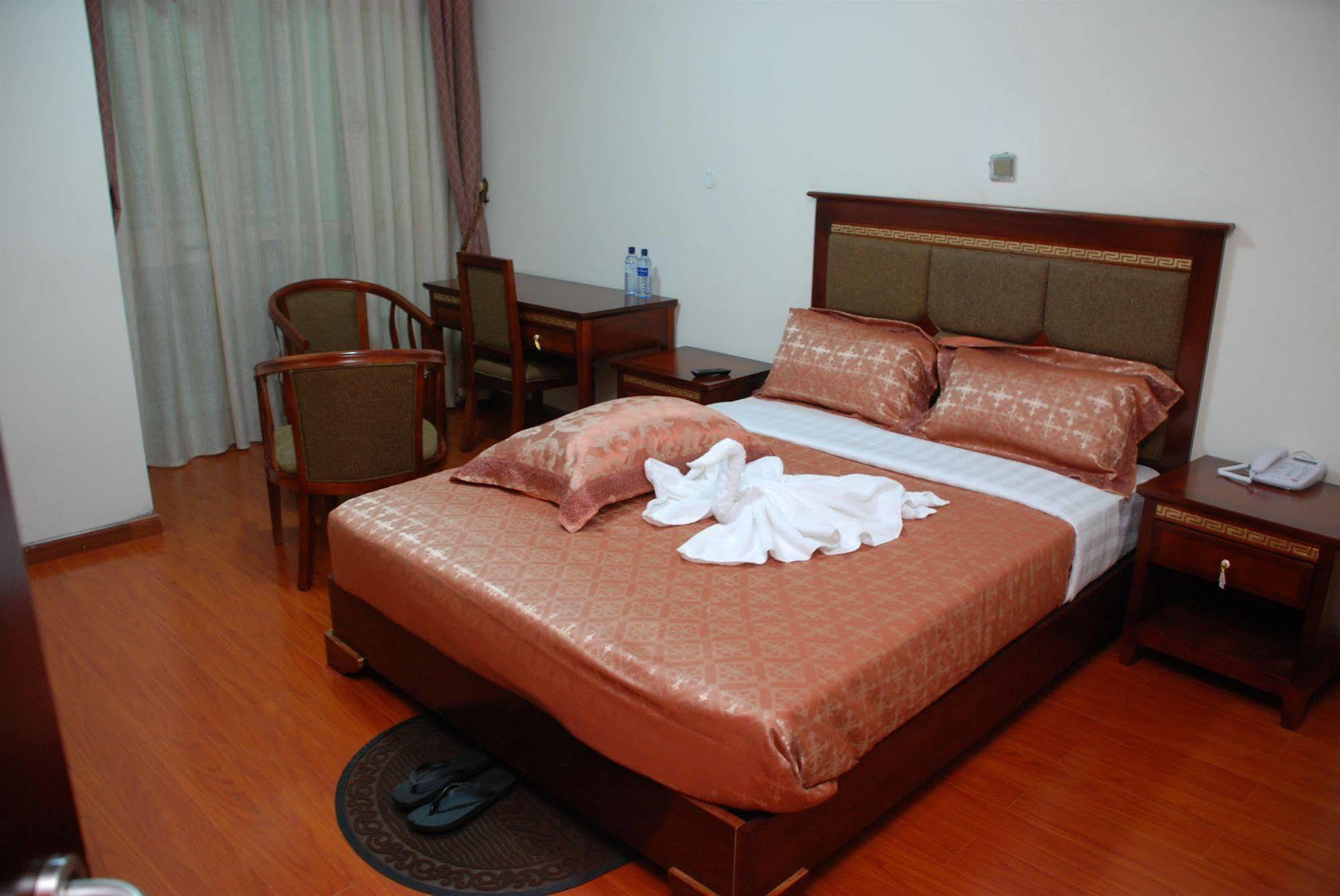 Addis Amba Hotel Багір-Дар Екстер'єр фото