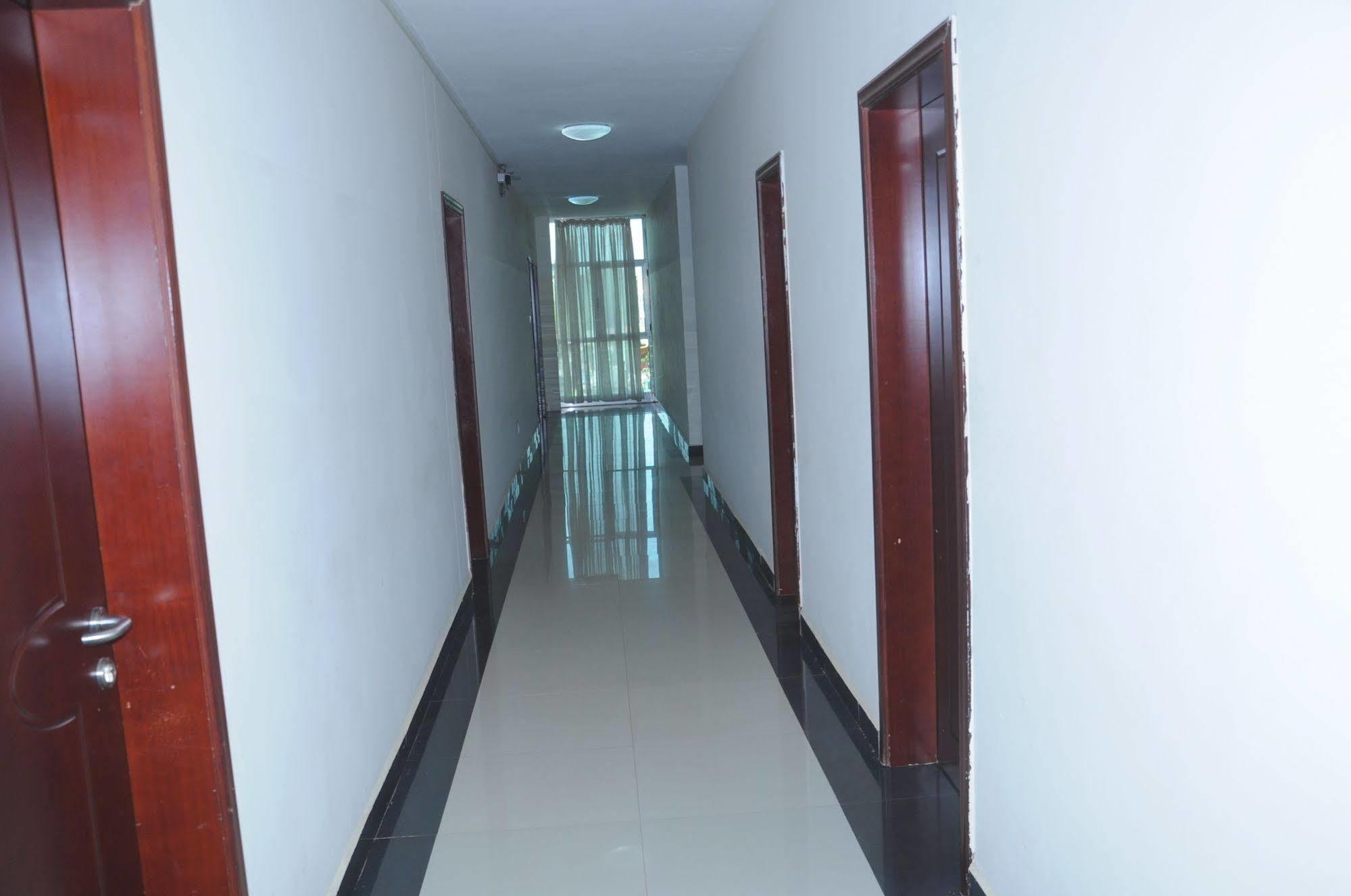 Addis Amba Hotel Багір-Дар Екстер'єр фото